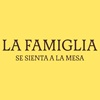 La Famiglia se sienta a la mesa Actur-avatar